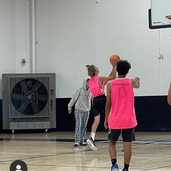 Meet your Posher, Rio - Picture 1 of 1